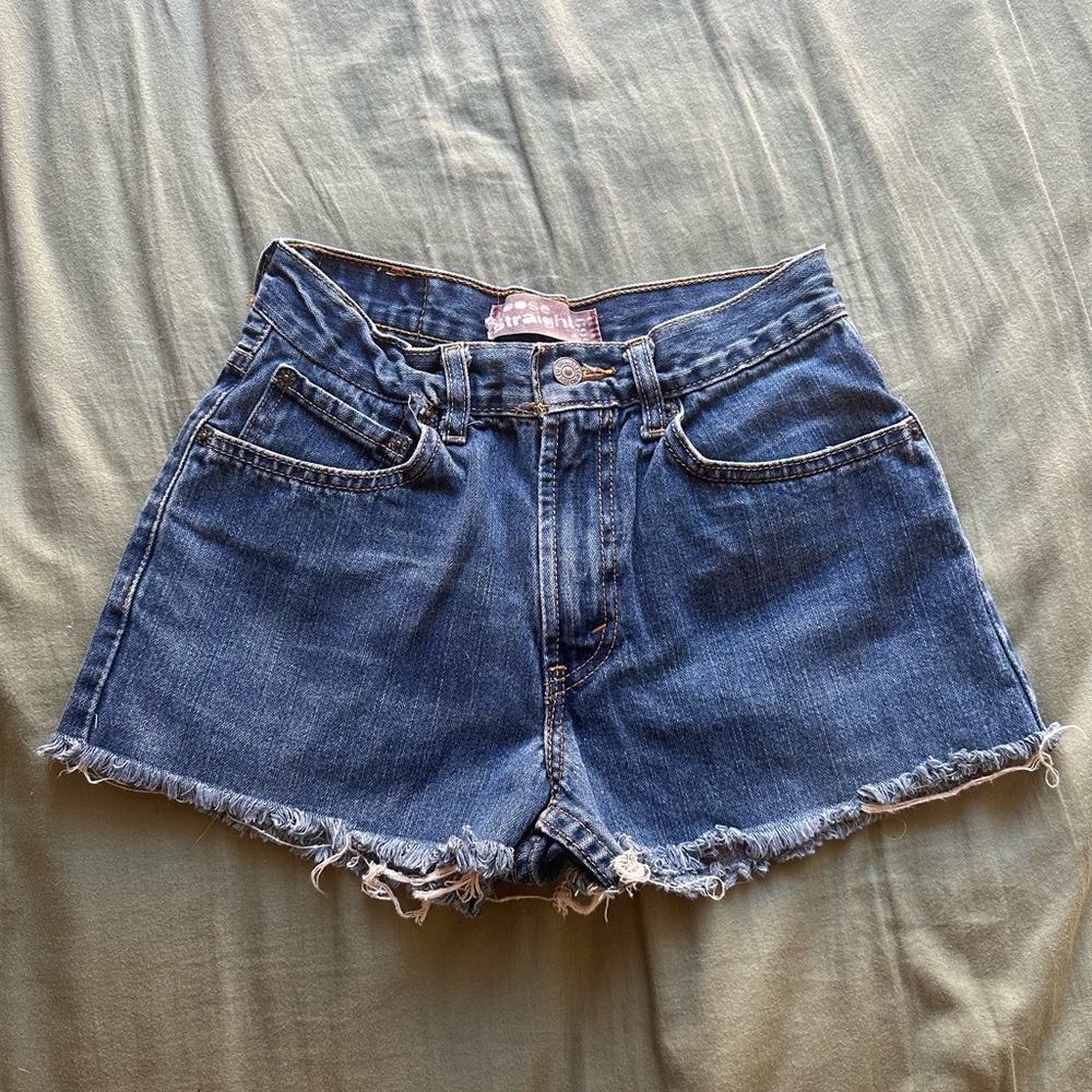 Vintage Levi’s 569 Medium/Dark Wash Denim Cutoff Shorts